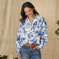 Chantilly Blooms Top -Sundance Fashion Shop 22fd1850 bcd8 4c88 b47f 5db32984837e