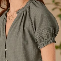 Elly Top -Sundance Fashion Shop 5e8f191f 614f 4db9 a793 cab93b900a87