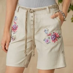 Odyssey Floral Shorts - Petites -Sundance Fashion Shop 6669573b 9269 4046 b2b6 f6eec190ee4a