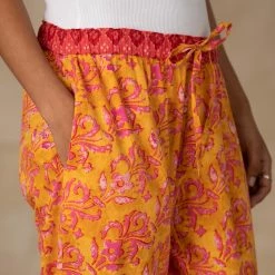 Leia Pants, Petite -Sundance Fashion Shop 7dfcffca 8847 4550 ac03 c99e0387547c