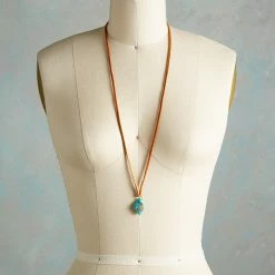 Handcarved Leaf Necklace 9 Handcarved Leaf Necklace -Sundance Fashion Shop 7fd1bf36 cd00 4077 9d66 e99c0f761a55