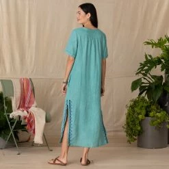 Roxie Midi Dress - Petites 11 Roxie Midi Dress - Petites -Sundance Fashion Shop 902e5059 0e88 4159 9811 80fb9c5998eb