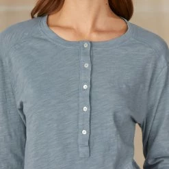 Hildie Henley -Sundance Fashion Shop 9a976644 8640 4bda 8e47 26edeeabec5c