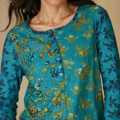 Jordane Floral Tee, Petite -Sundance Fashion Shop c3f80ccb ad0f 4df4 a462 cbf73225ae05