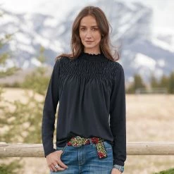 Gabrielle Dreamer Top - Petites -Sundance Fashion Shop df291f94 afcd 421c 8bde 0a66b60a395c