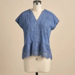 Tres Jolie Eyelet Top, Petite 9 Tres Jolie Eyelet Top, Petite -Sundance Fashion Shop ee09042e 67ea 4a70 9a82 21d8304400eb